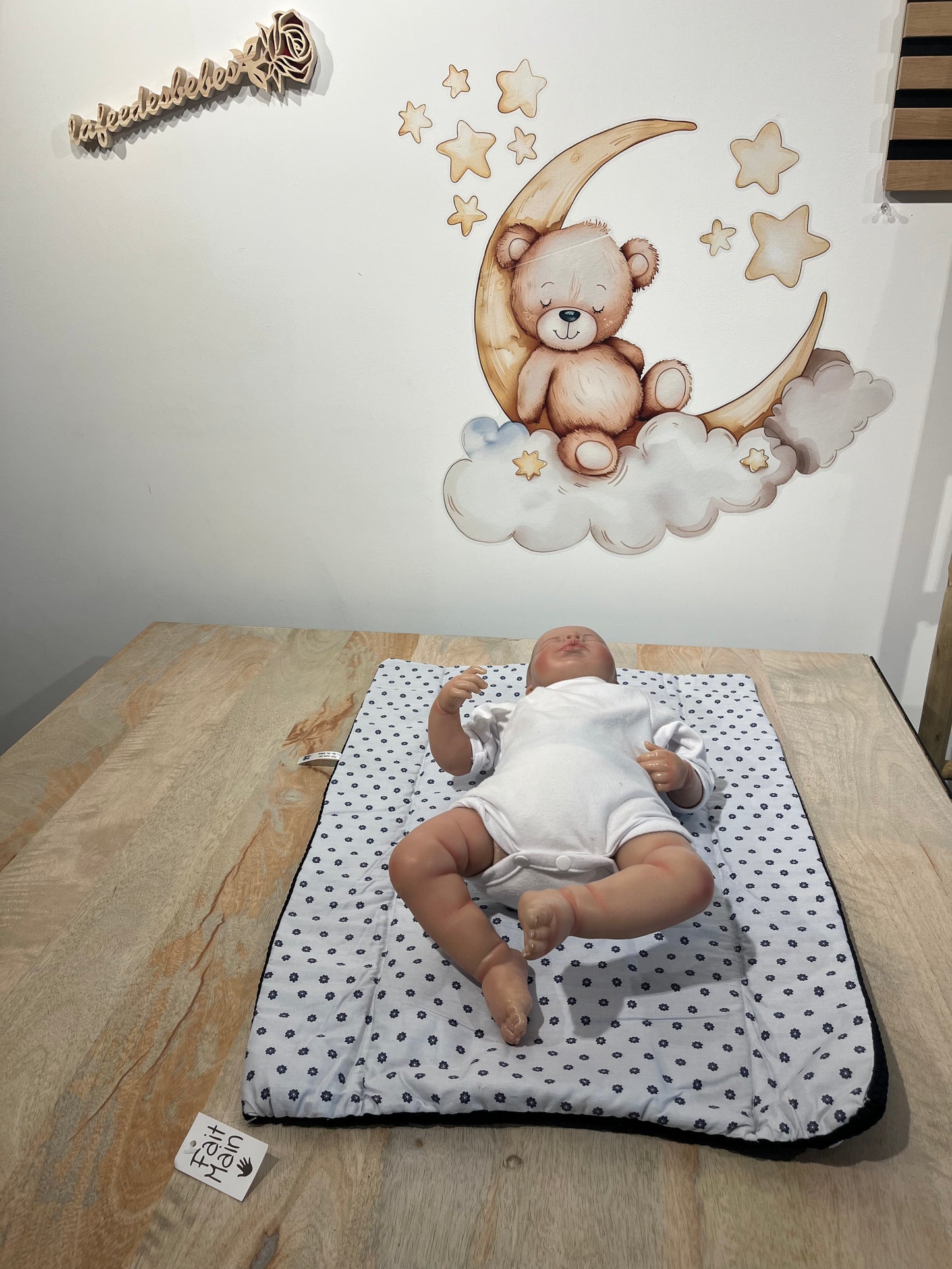 Tapis Nomade Bleu Foncé & Bleu Clair Motif Fleurs