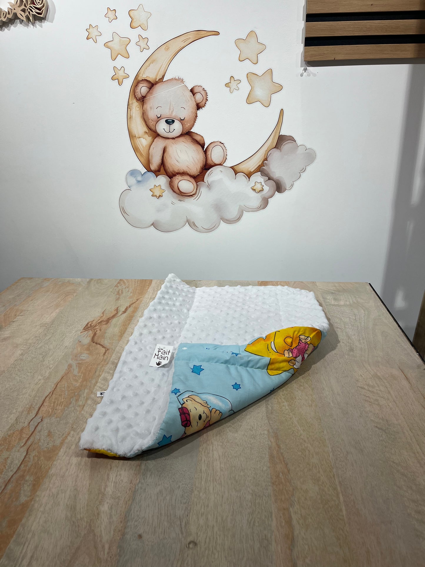 Tapis Nomade Bleu Motif Ourson & Blanc