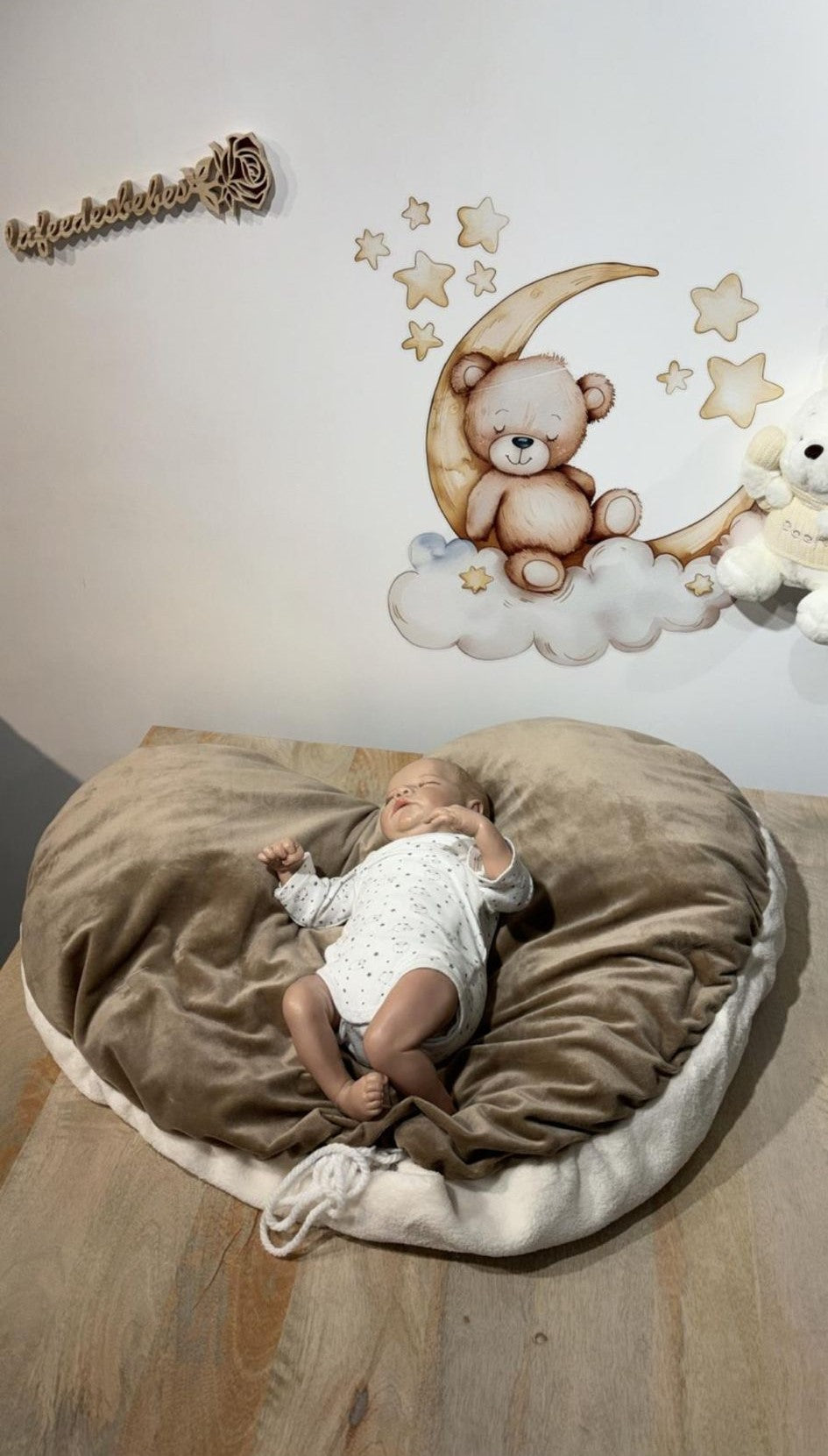 Œuf Cocon en Cœur Beige & Marron